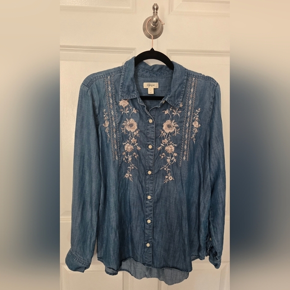 Style & Co Denim Button Up - Picture 8 of 8